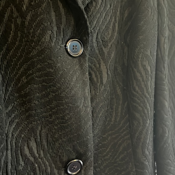 Versatile black blazer - Picture 2 of 5